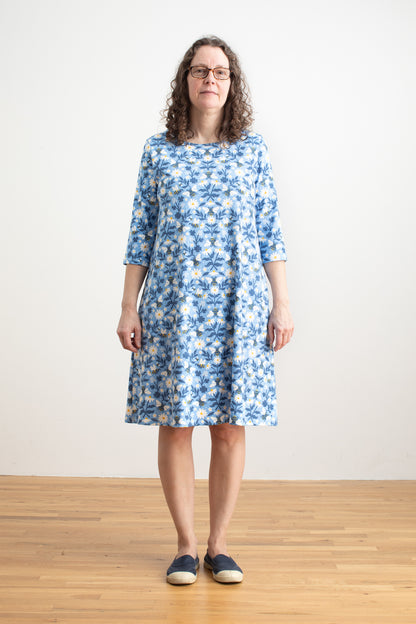 Helsinki Dress - Bees Blue