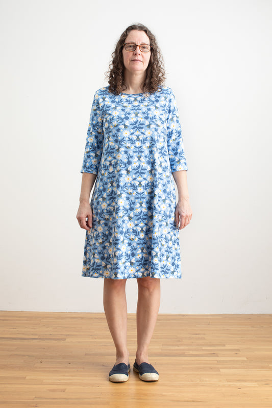 Helsinki Dress - Bees Blue