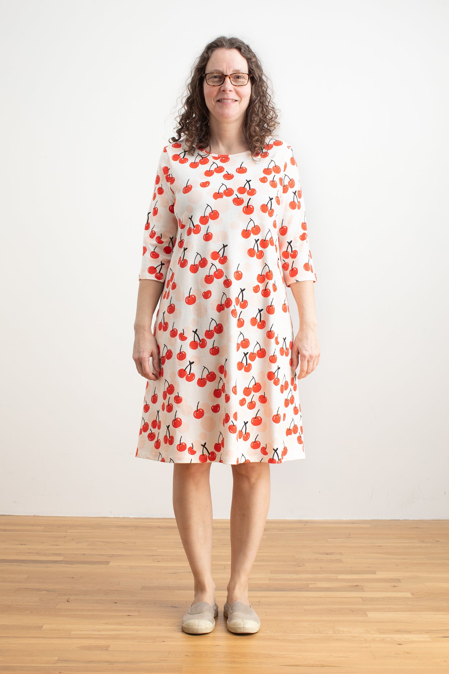 Helsinki Dress - Cherries Red