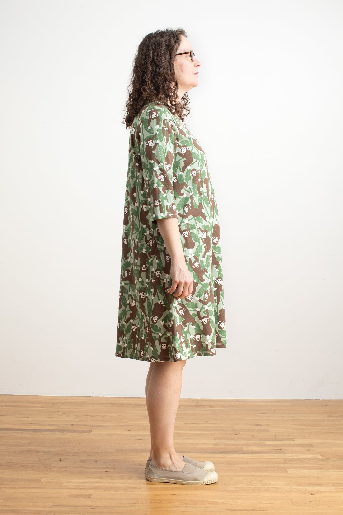 Helsinki Dress - Chimpanzees Green