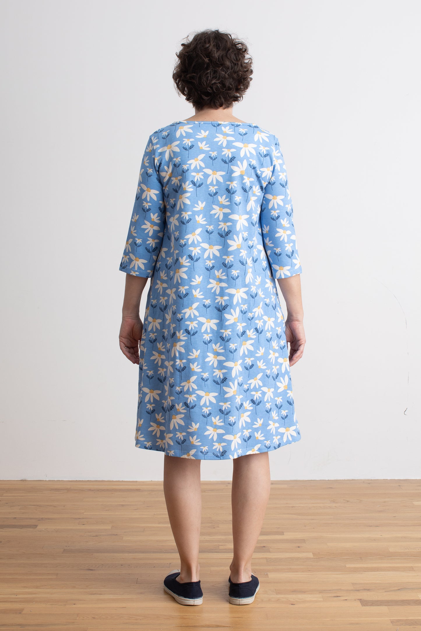 Helsinki Dress - Daisies Blue