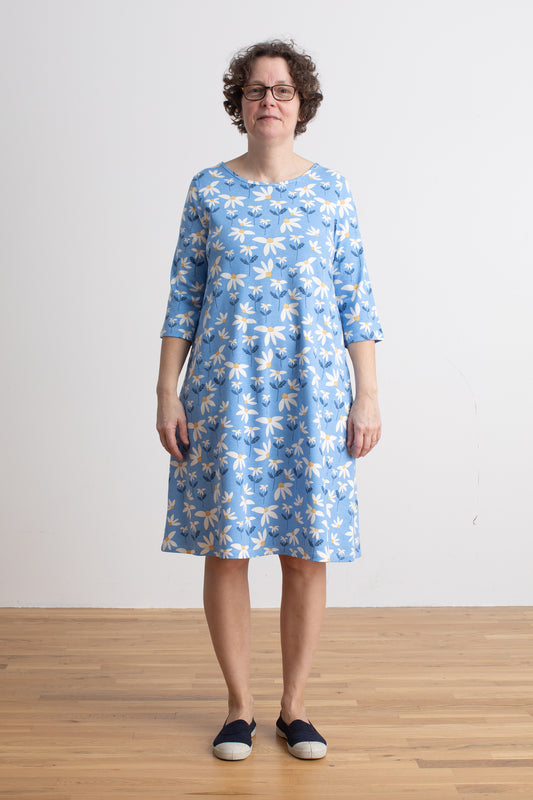 Helsinki Dress - Daisies Blue