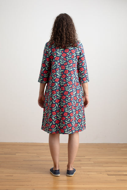 Helsinki Dress - Poppies Navy