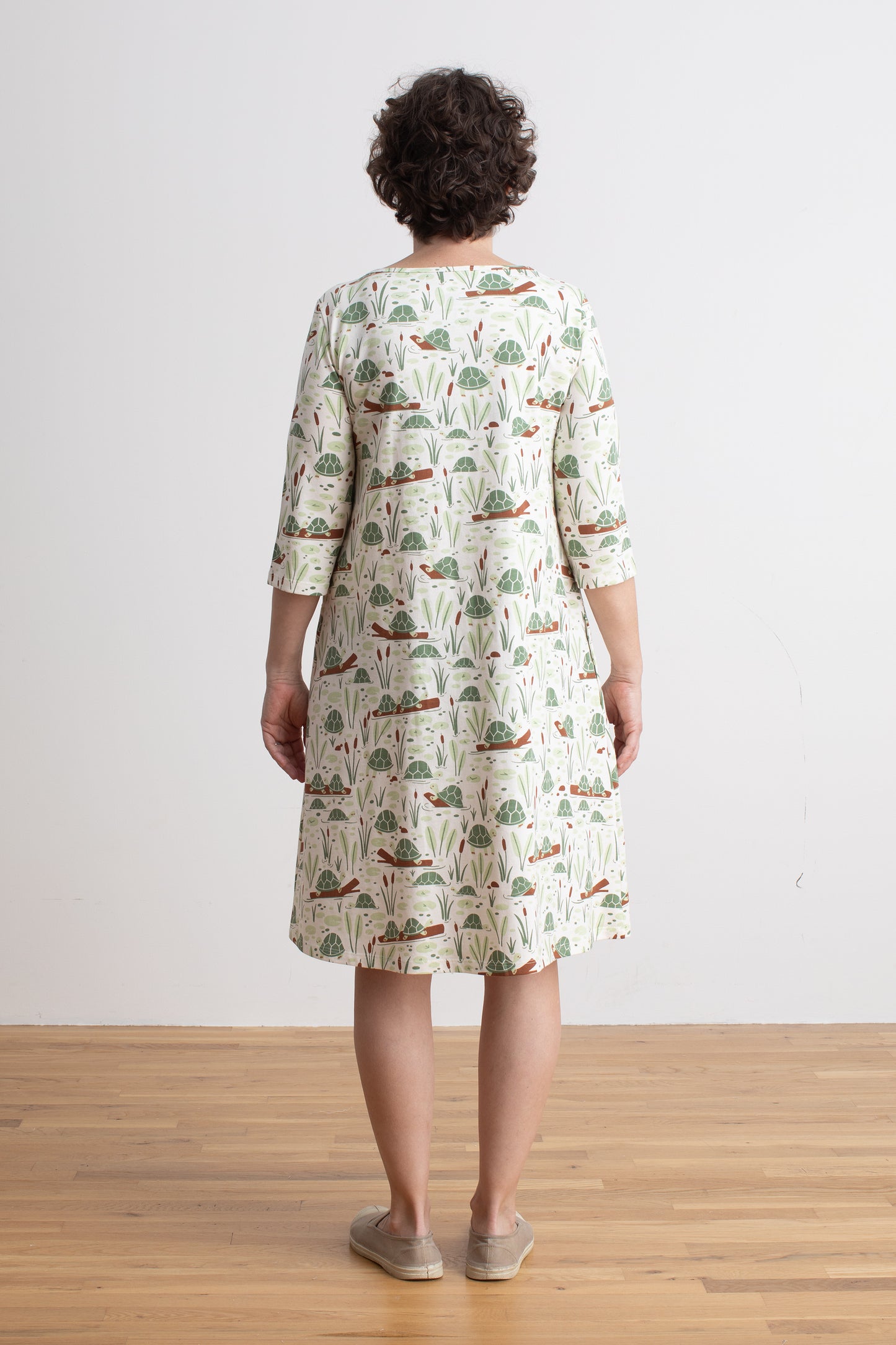 Helsinki Dress - Turtles Green